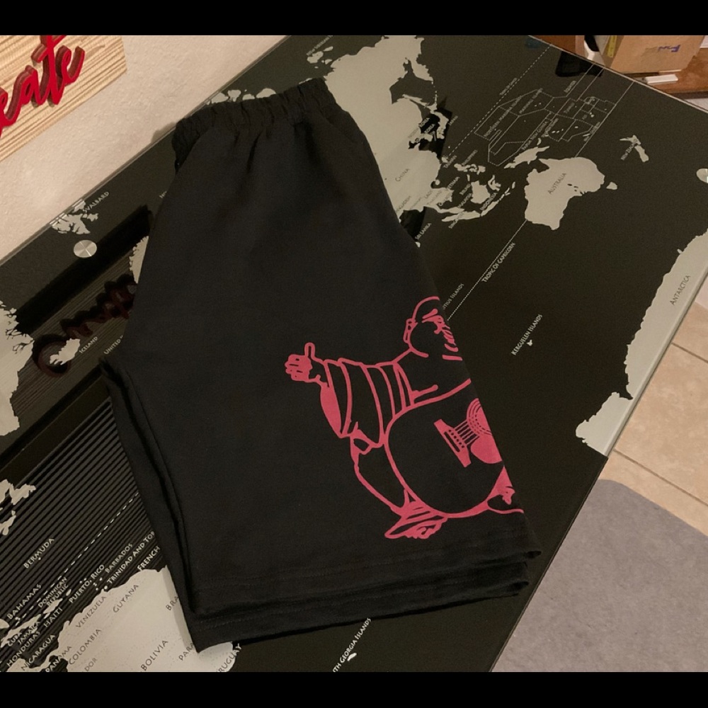 TRUE RELIGION SHORTS- L